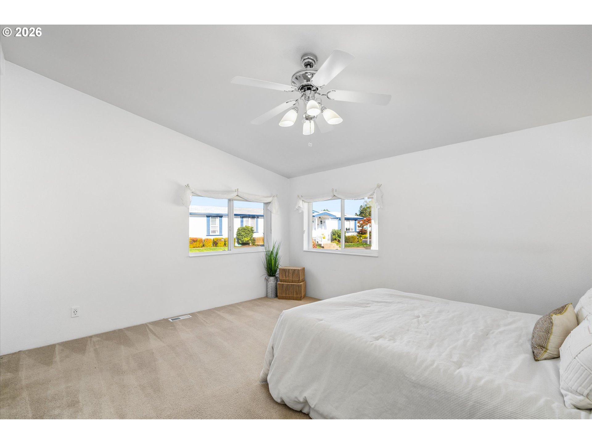 4055 Royal Ave 76 Property Photo 16
