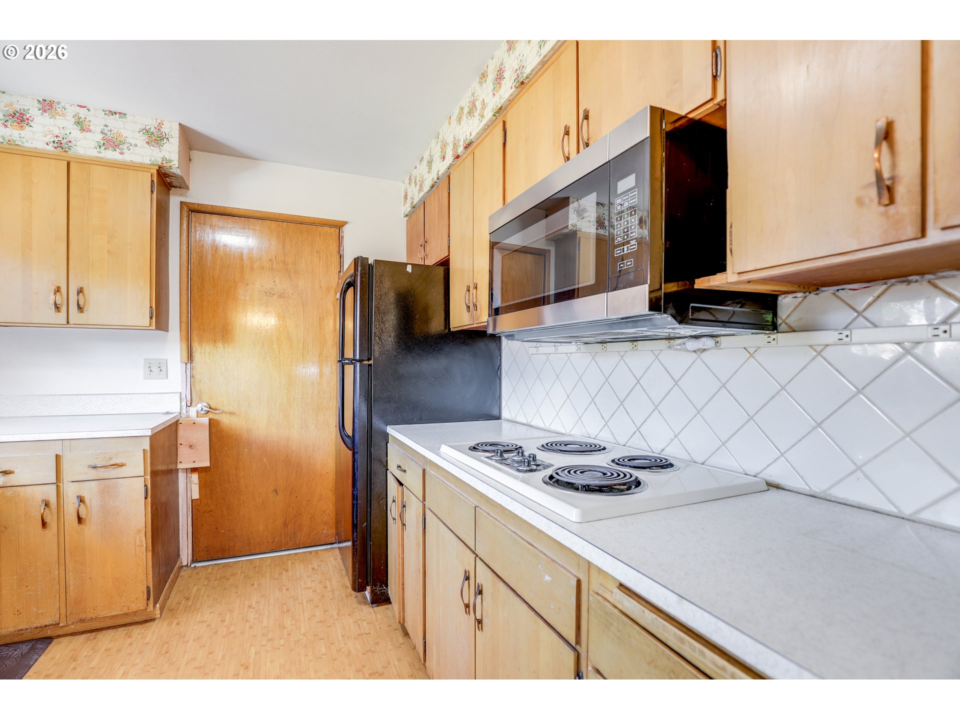 1004 Maple St Property Photo 11
