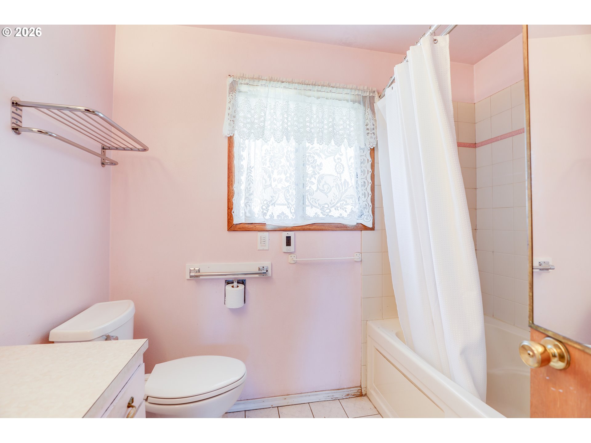 1004 Maple St Property Photo 22