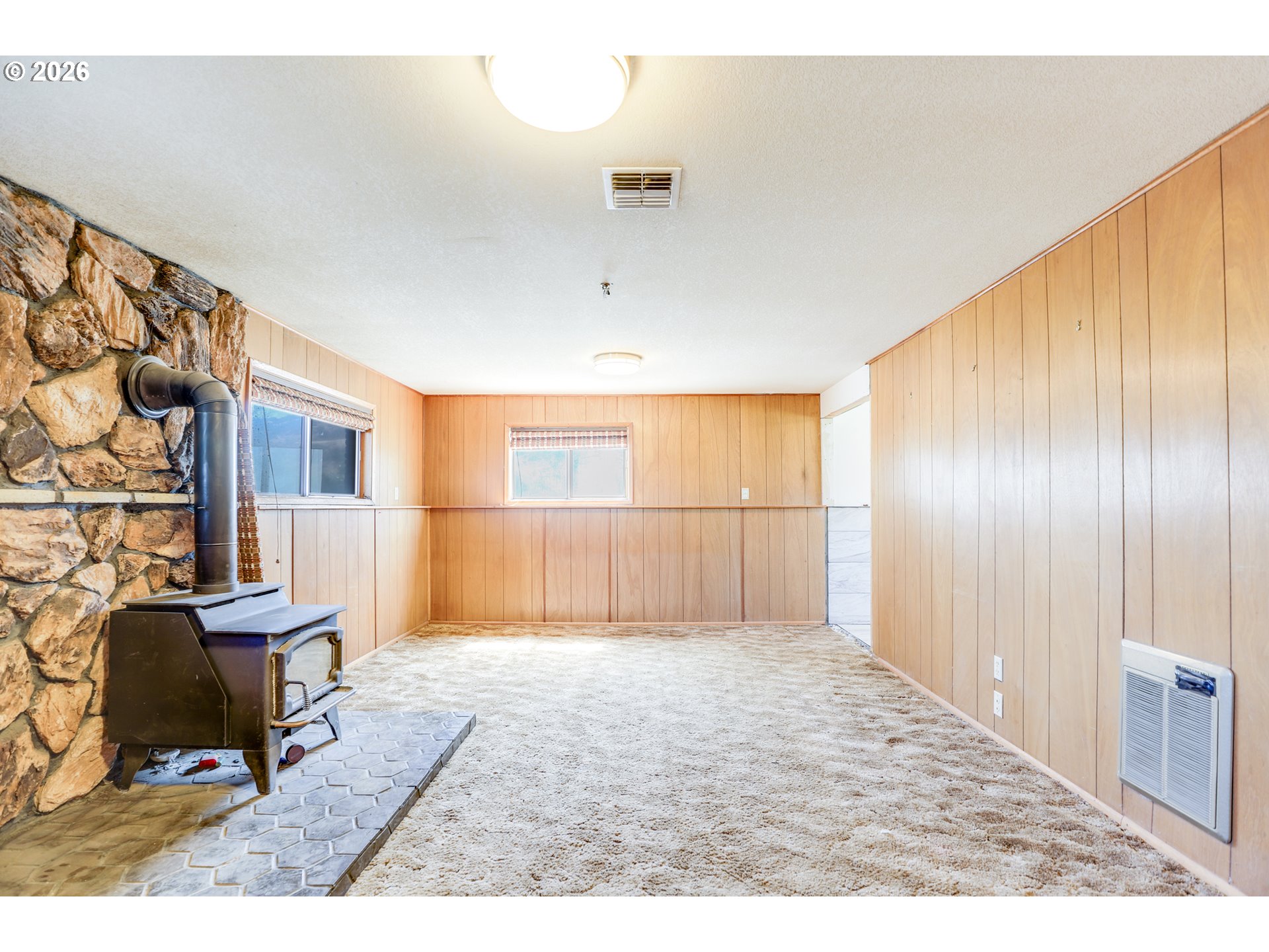 1004 Maple St Property Photo 26