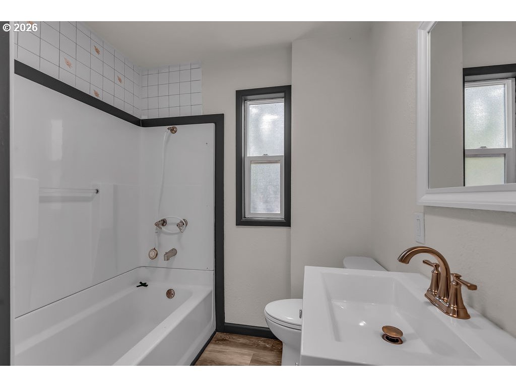 11557 Mcclellan Ln Property Photo 17