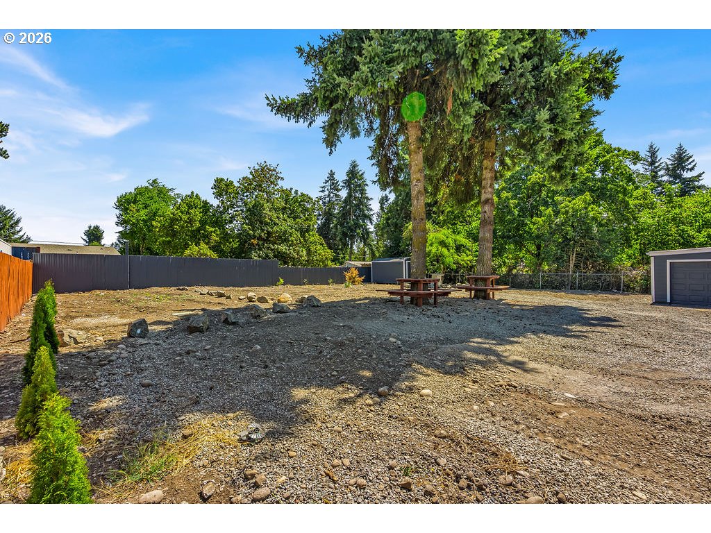 11557 Mcclellan Ln Property Photo 28