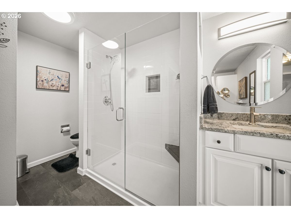 2815 Nw Eastway Ct Property Photo 17
