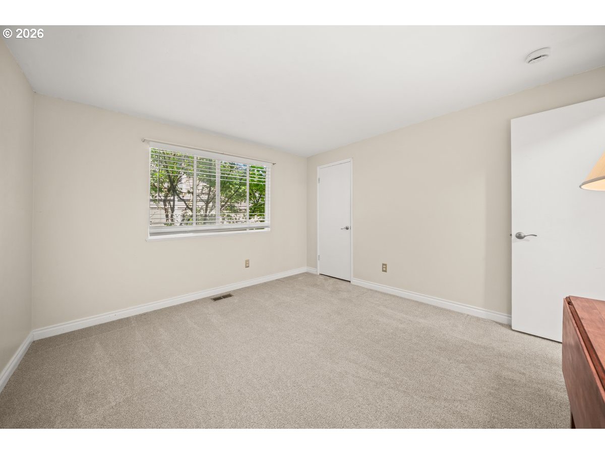 2815 Nw Eastway Ct Property Photo 25