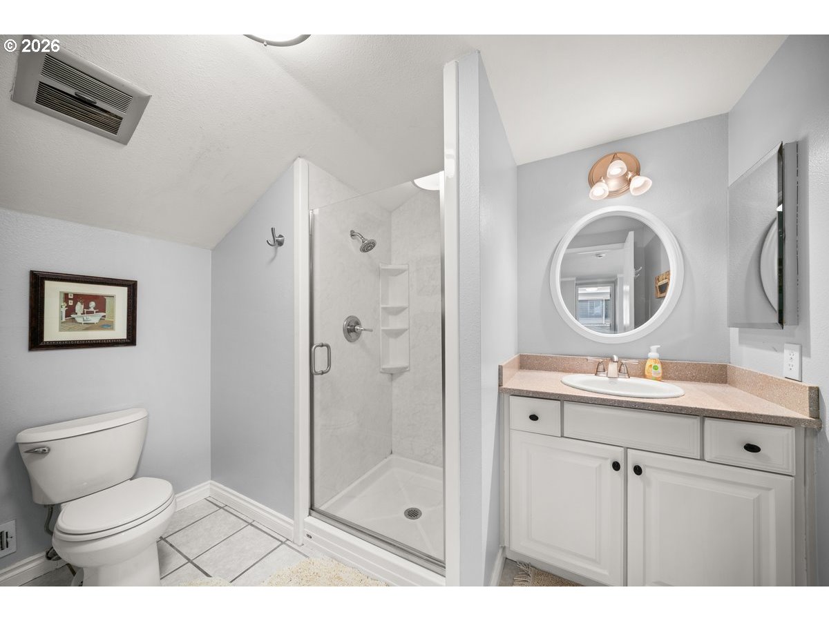 2815 Nw Eastway Ct Property Photo 28