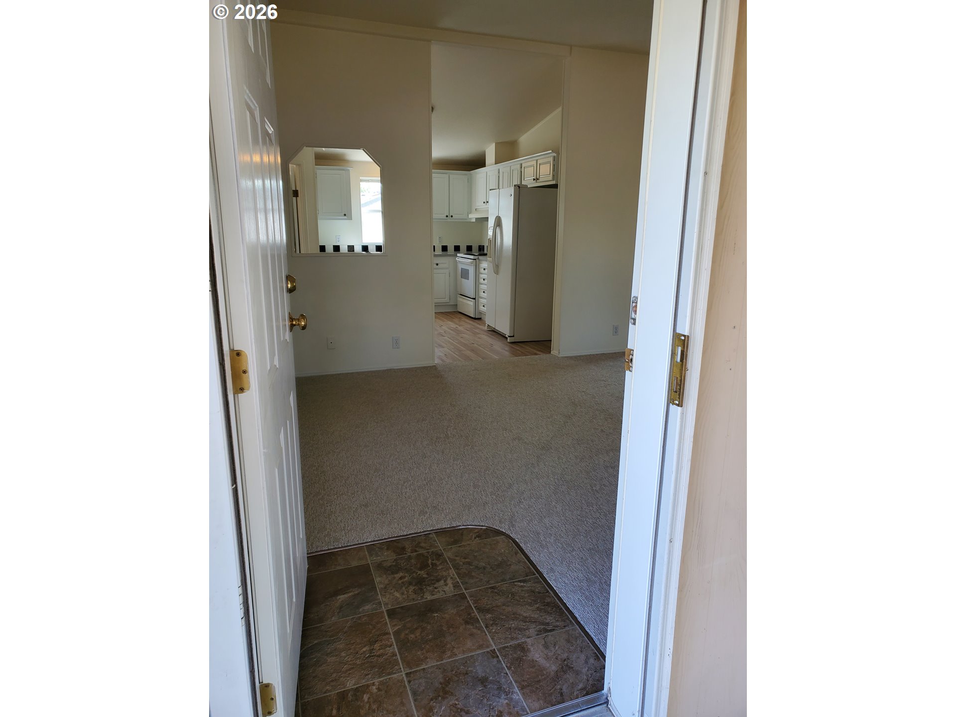 1376 David Ave Property Photo 8