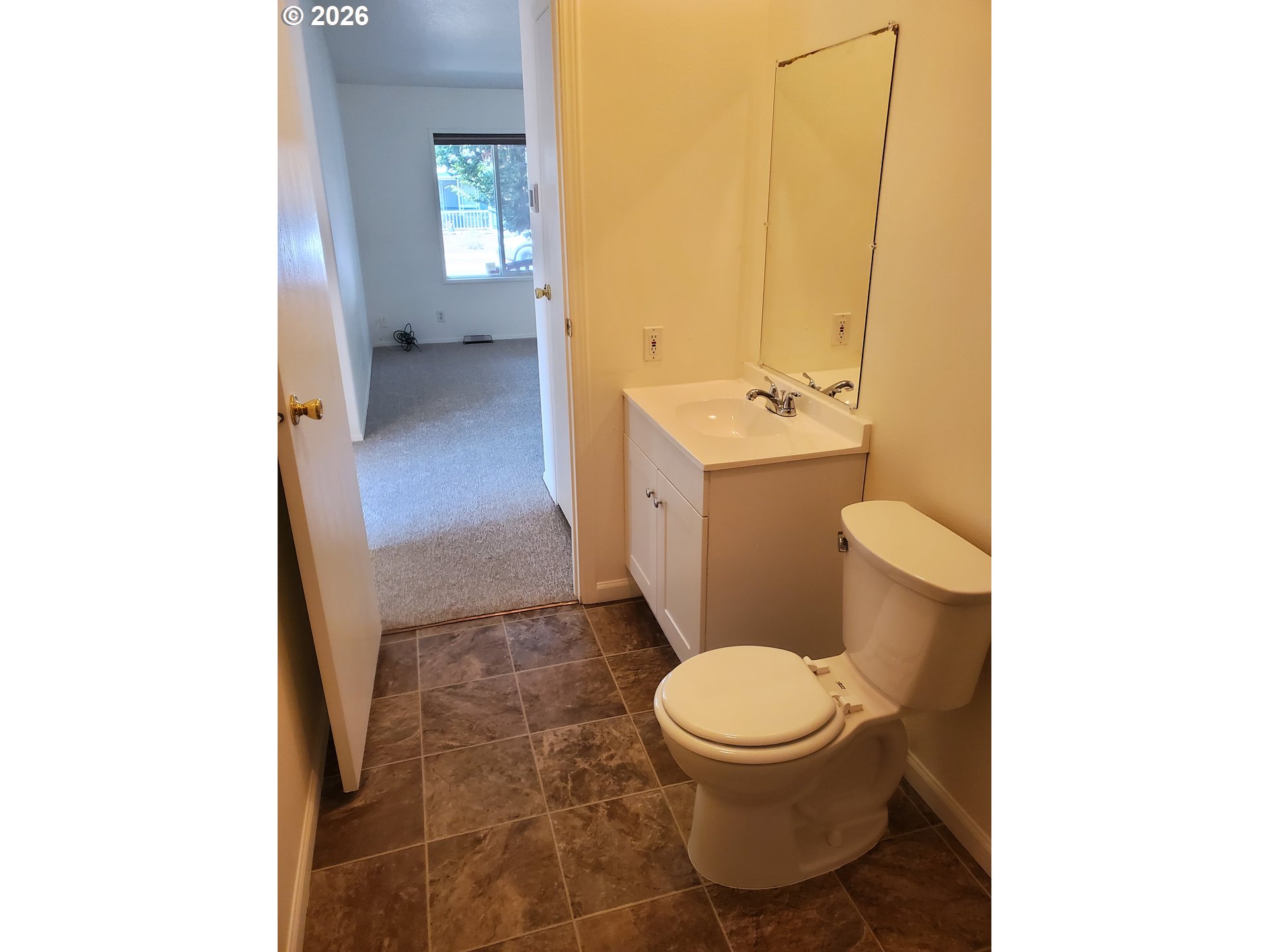 1376 David Ave Property Photo 29