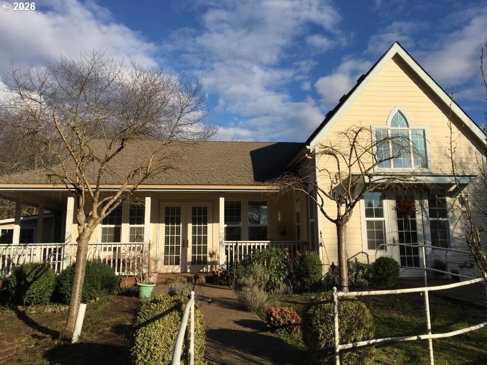 209 Templeton St Property Photo 1