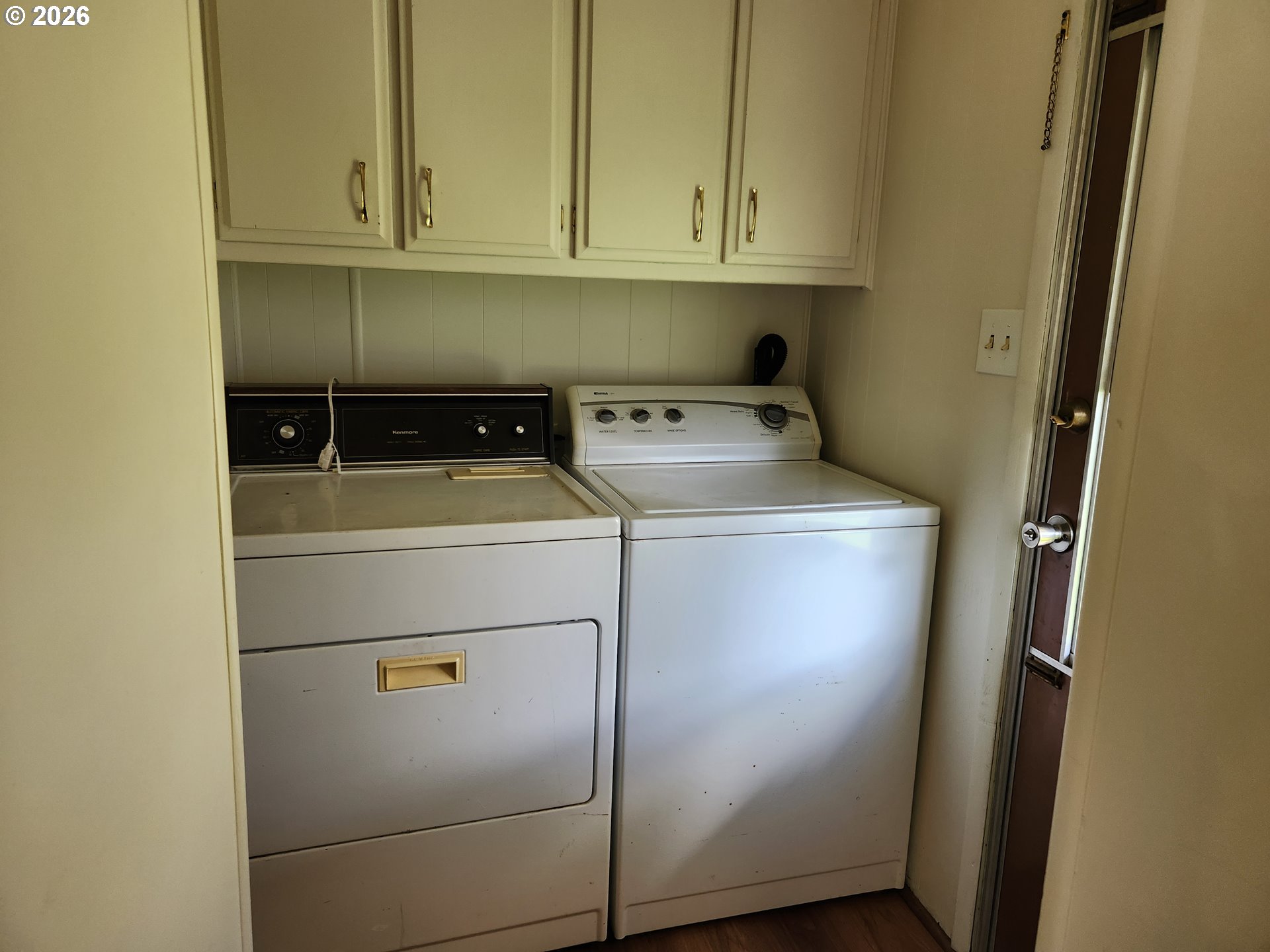 1413 Hawthorne Ave Property Photo 13