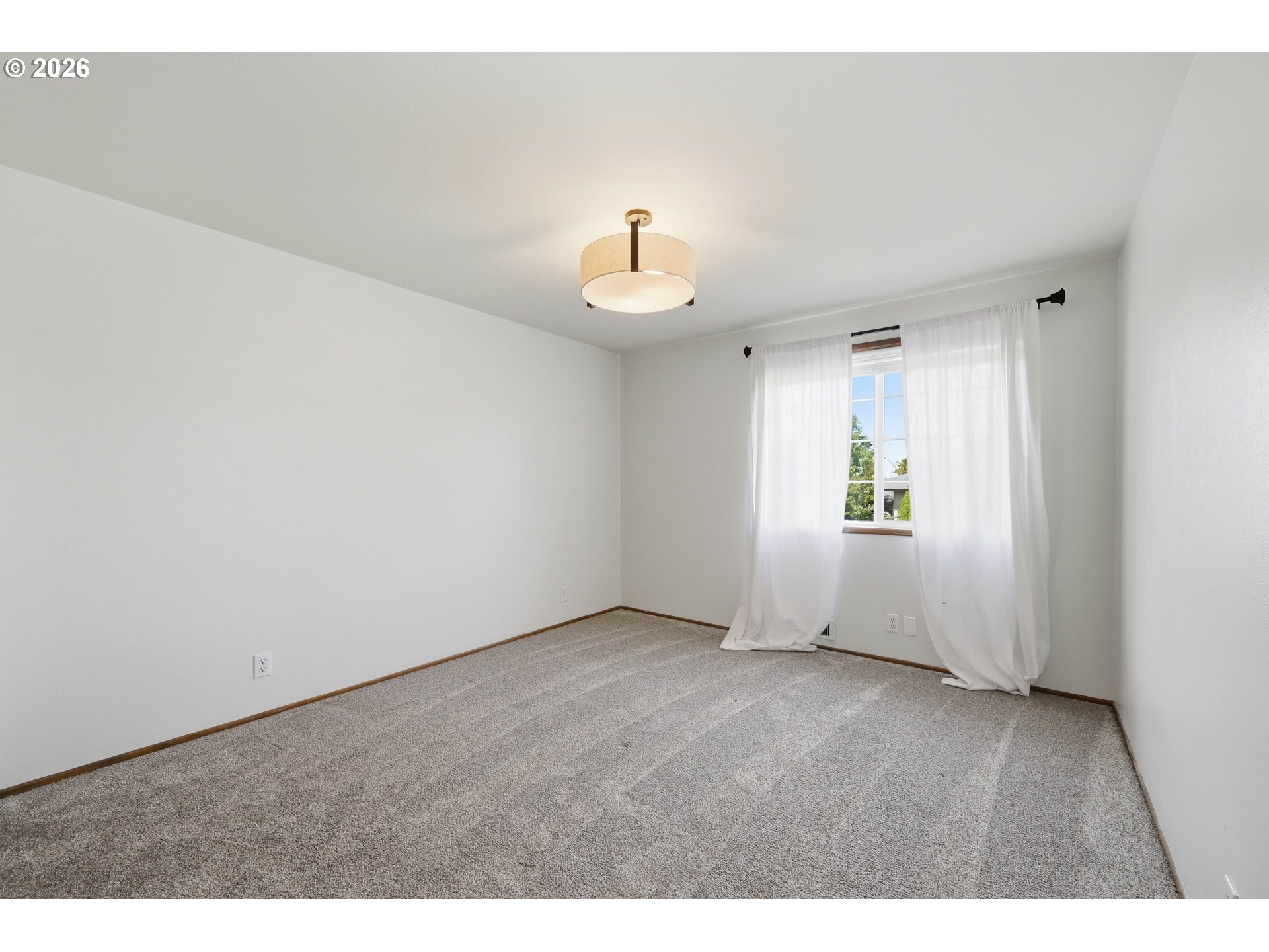 1639 Victorian Way Property Photo 29