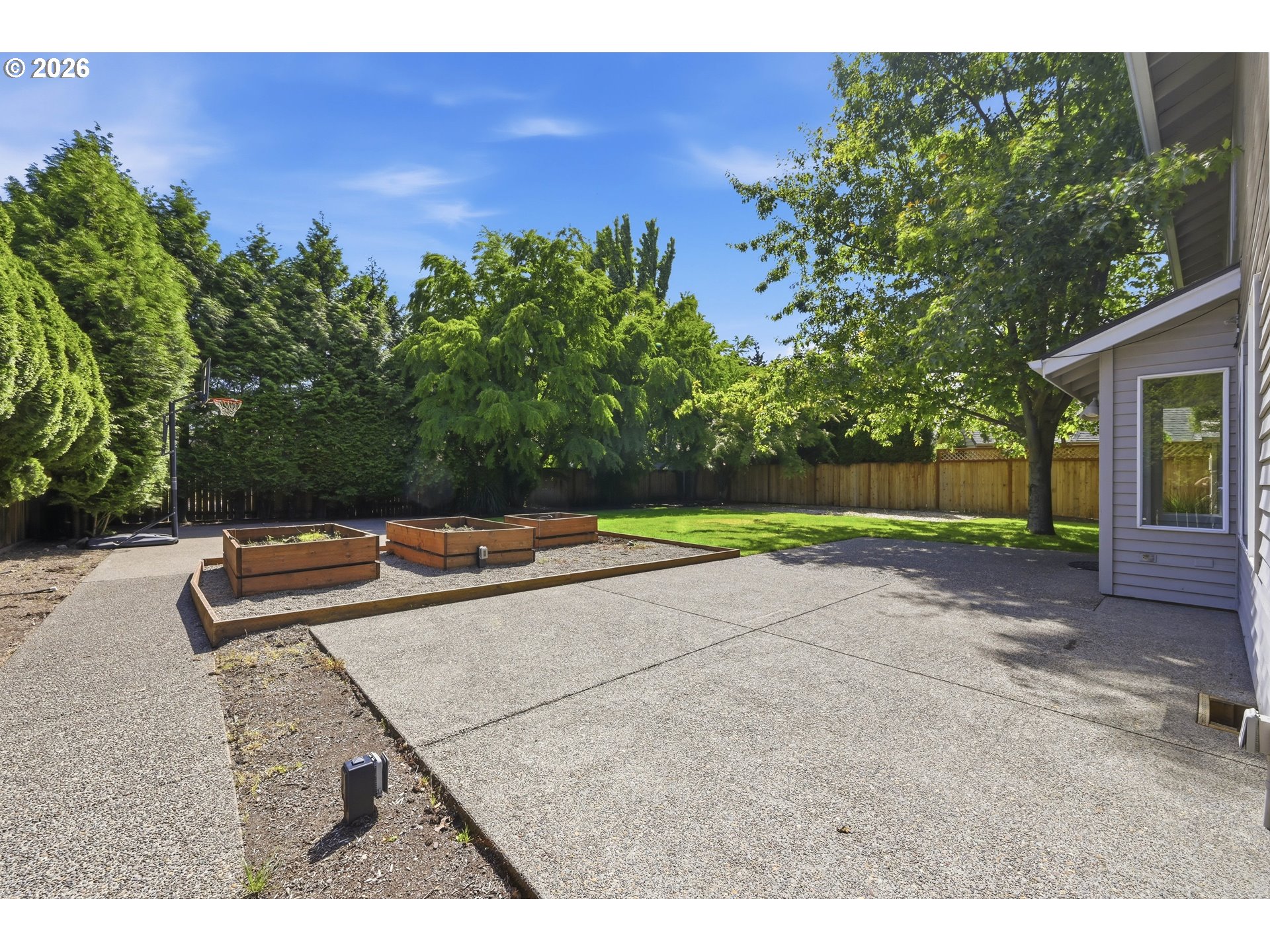 1639 Victorian Way Property Photo 31