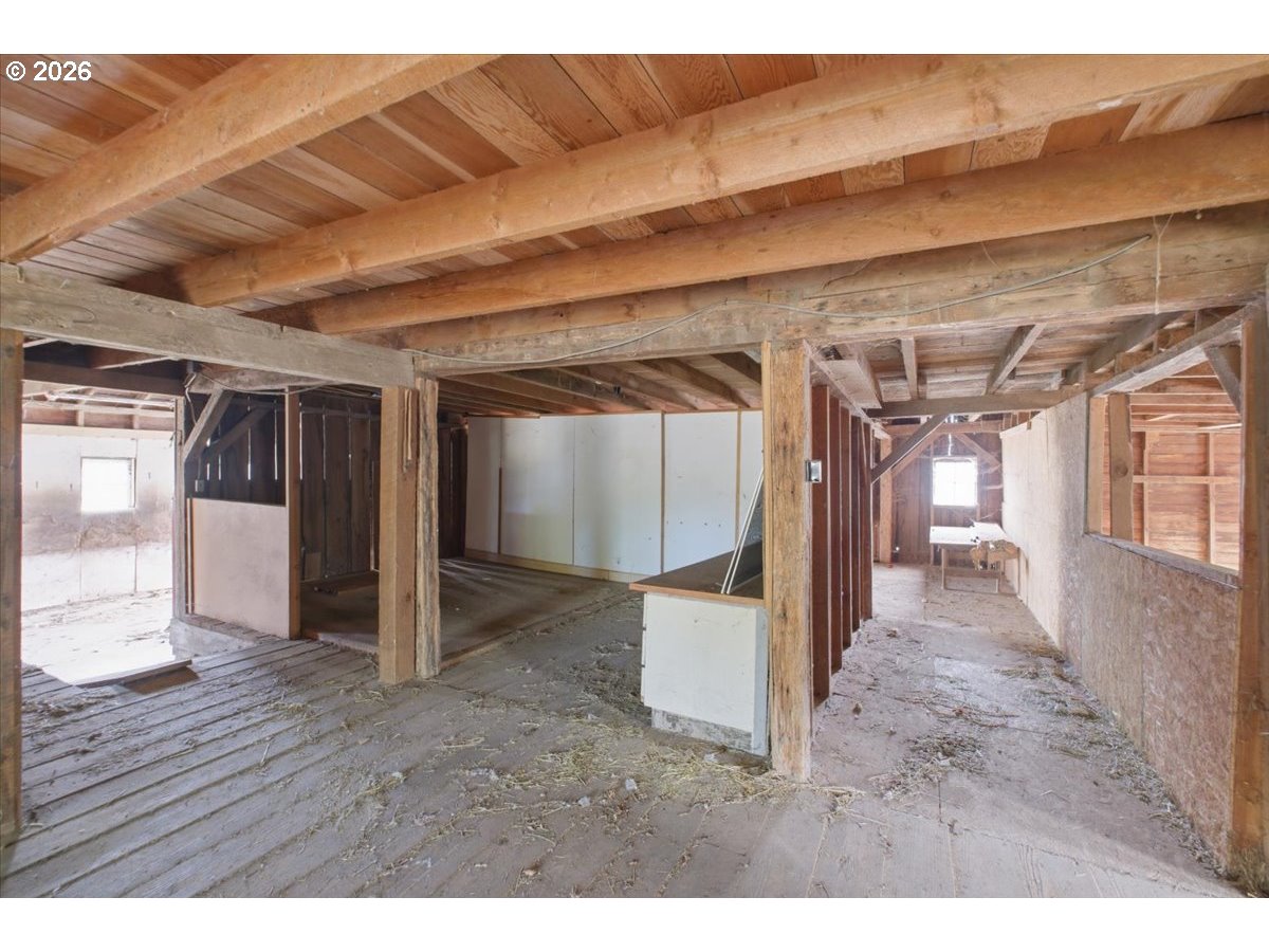 93419 River Rd Property Photo 37