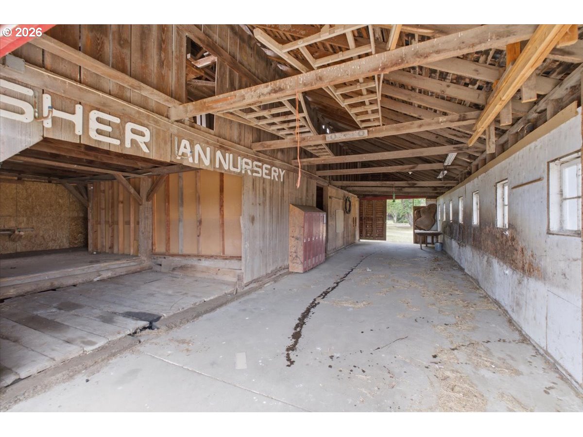 93419 River Rd Property Photo 42