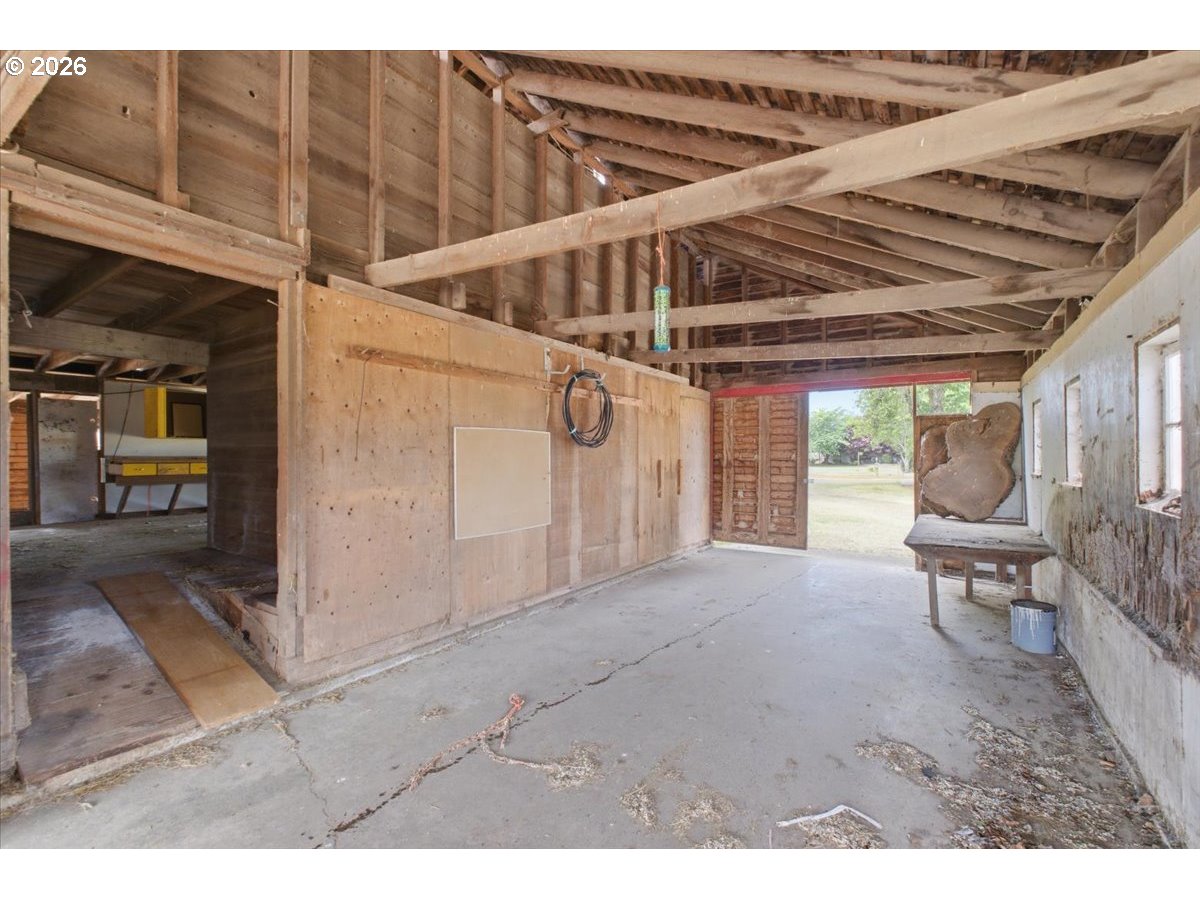 93419 River Rd Property Photo 43
