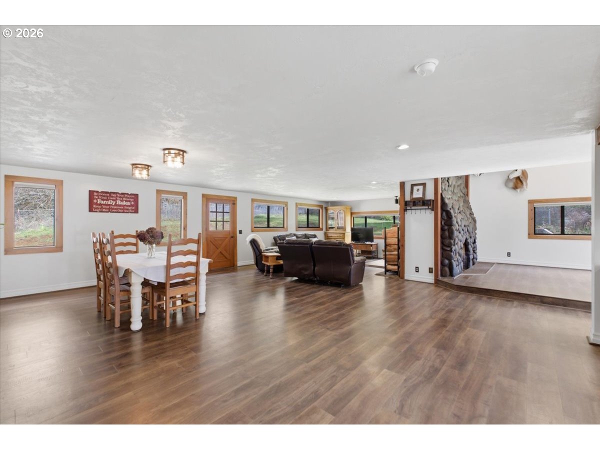 40875 Peoples Dr Property Photo 12