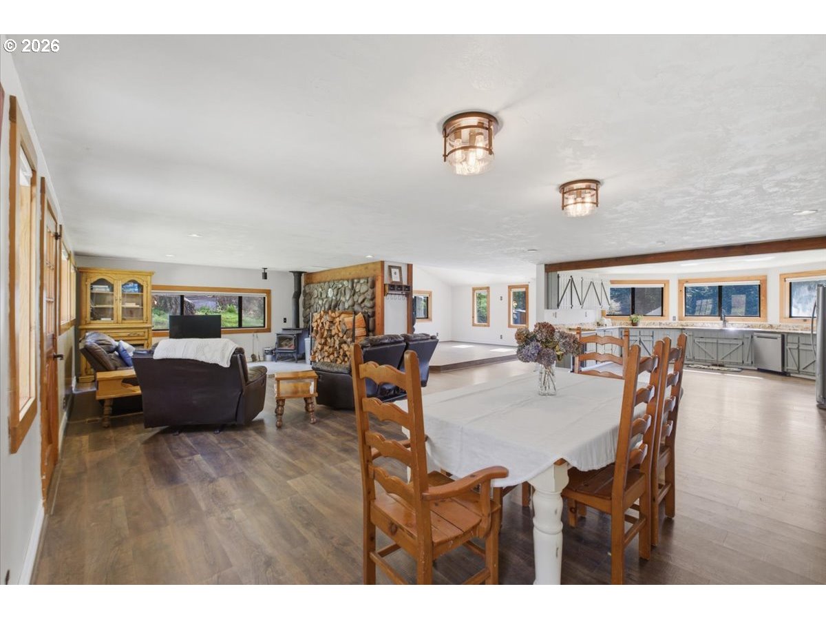 40875 Peoples Dr Property Photo 13