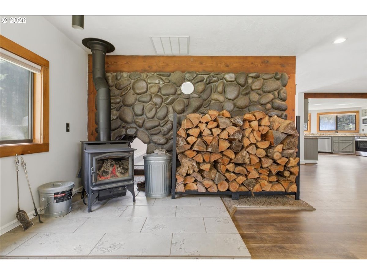 40875 Peoples Dr Property Photo 16