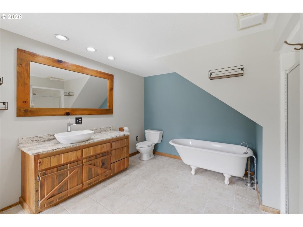 40875 Peoples Dr Property Photo 26