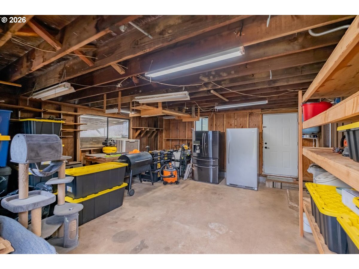 40875 Peoples Dr Property Photo 43