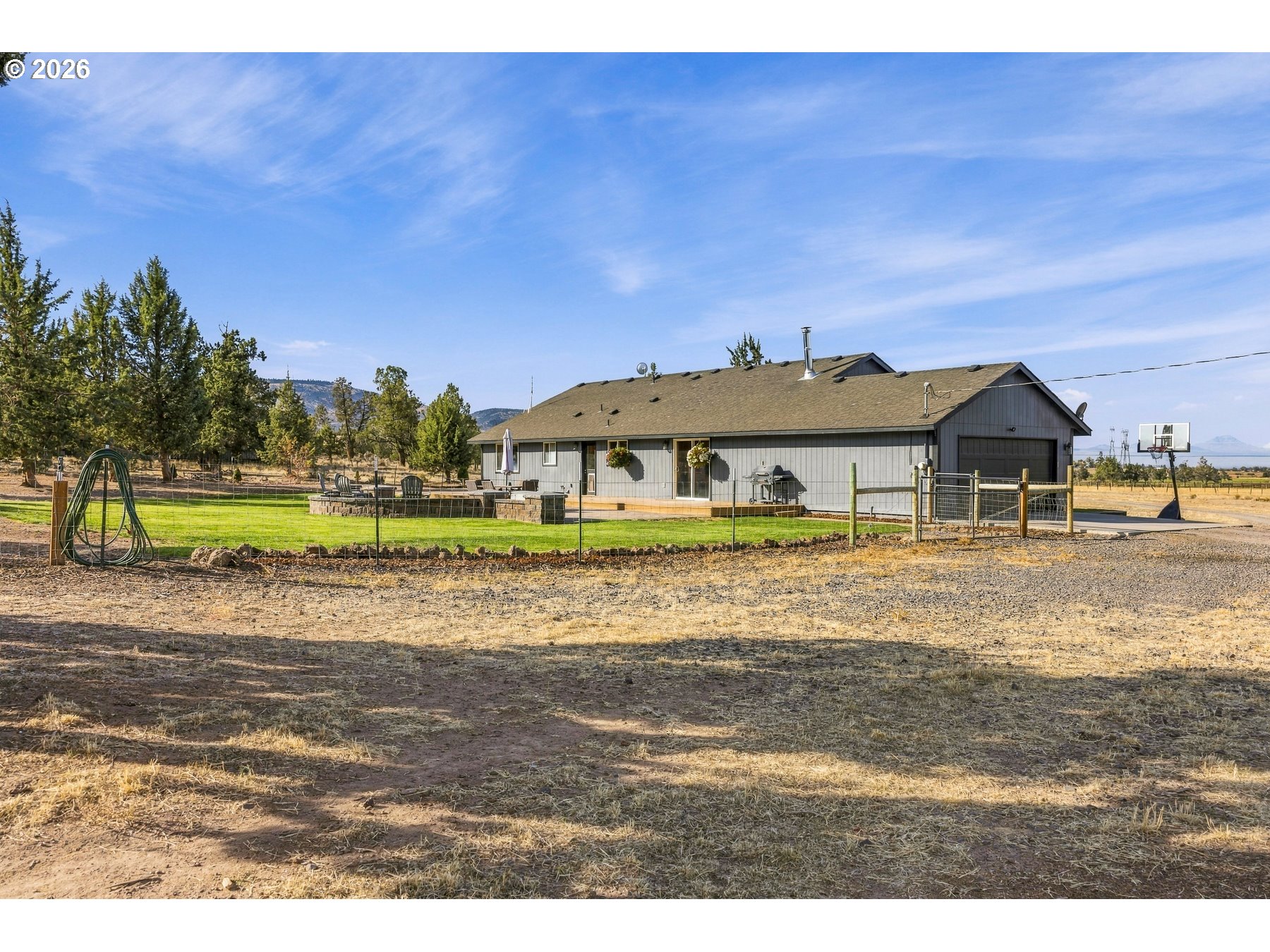 7200 Sw Highway 126 Property Photo 3