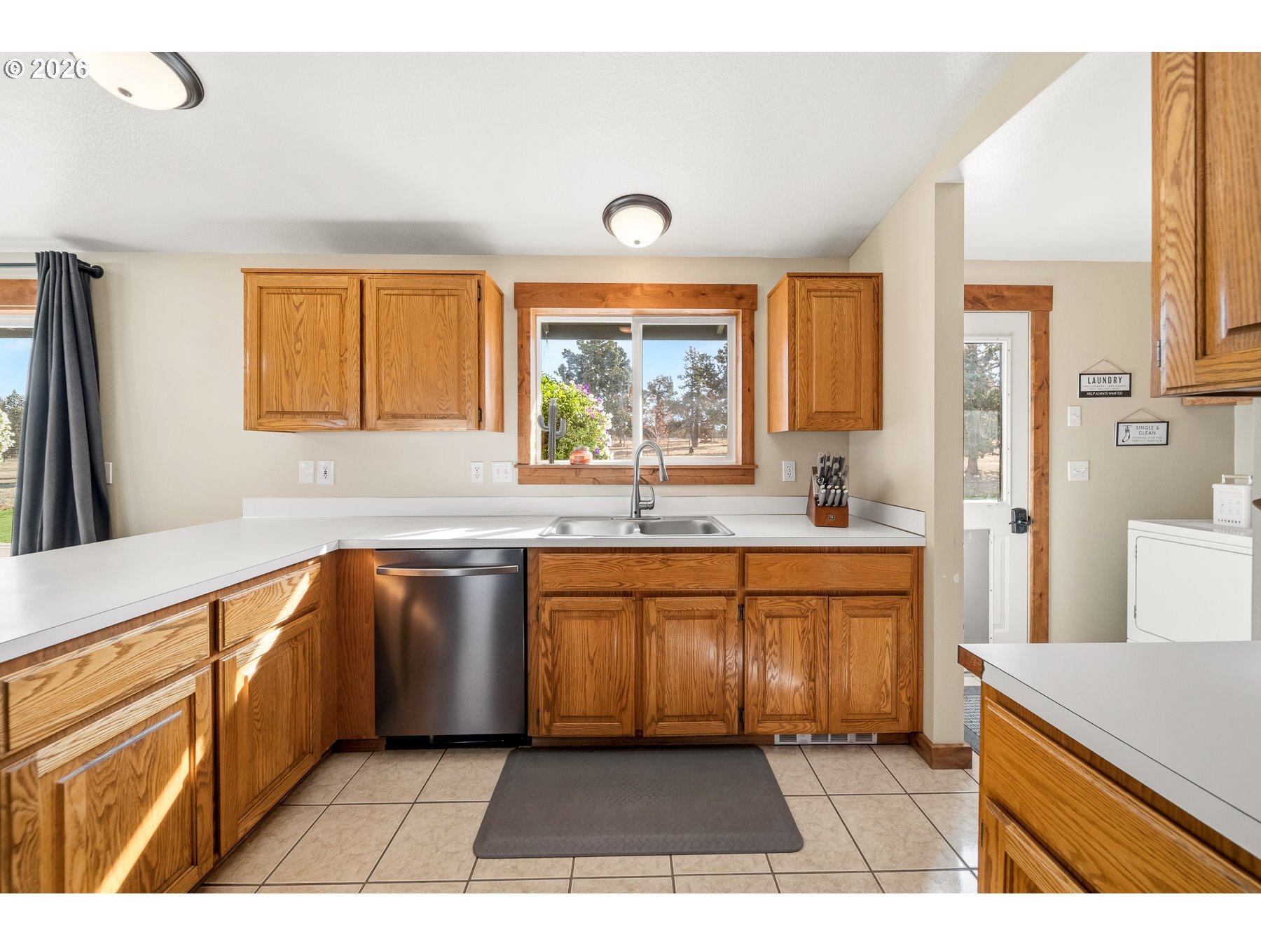 7200 Sw Highway 126 Property Photo 14