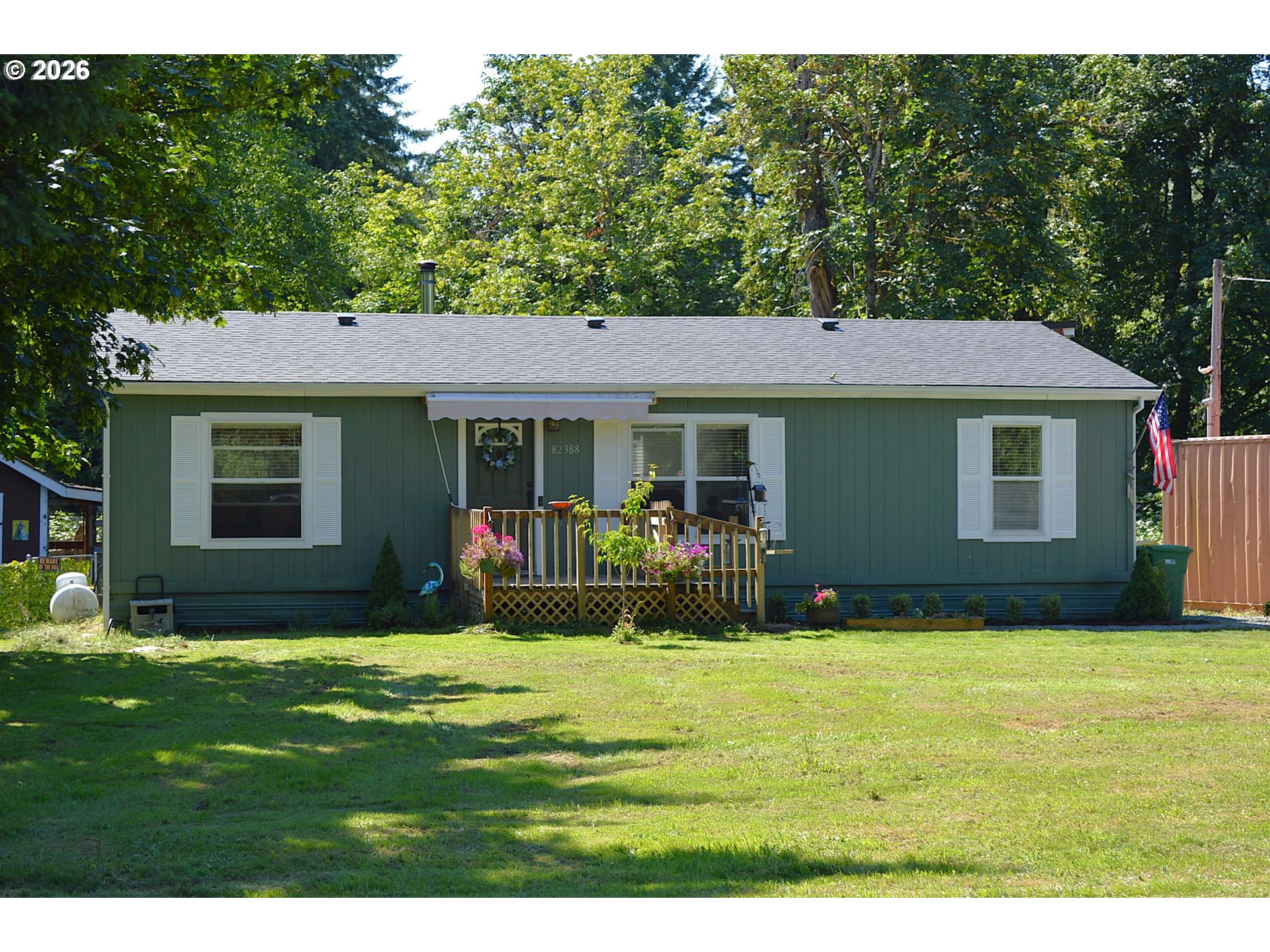 82388 Vinemaple Rd Property Photo 1