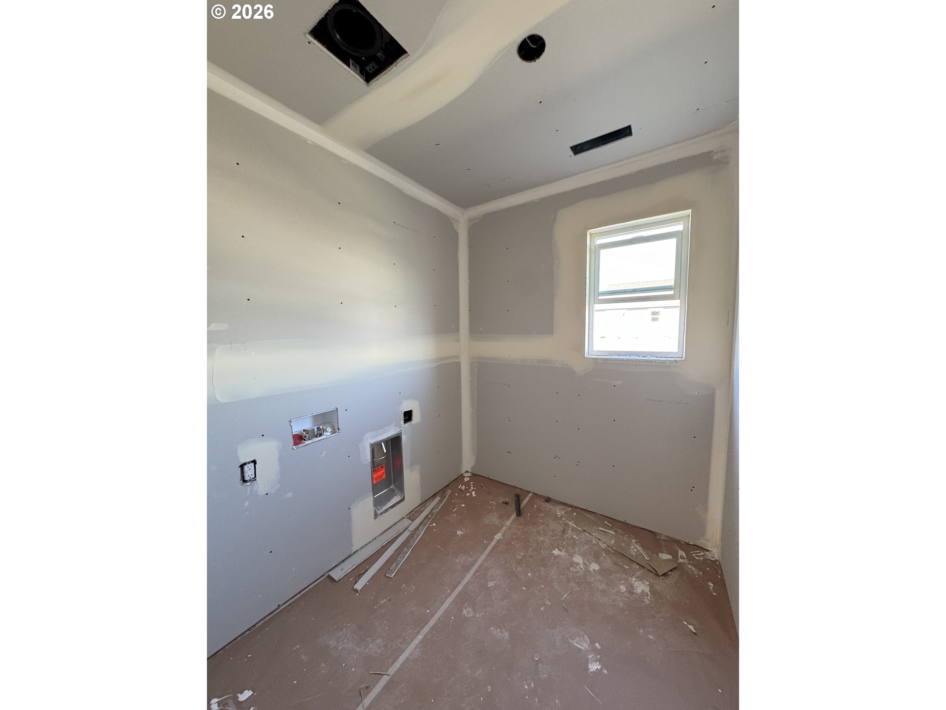 901 E Maple Brook Ave Property Photo 10