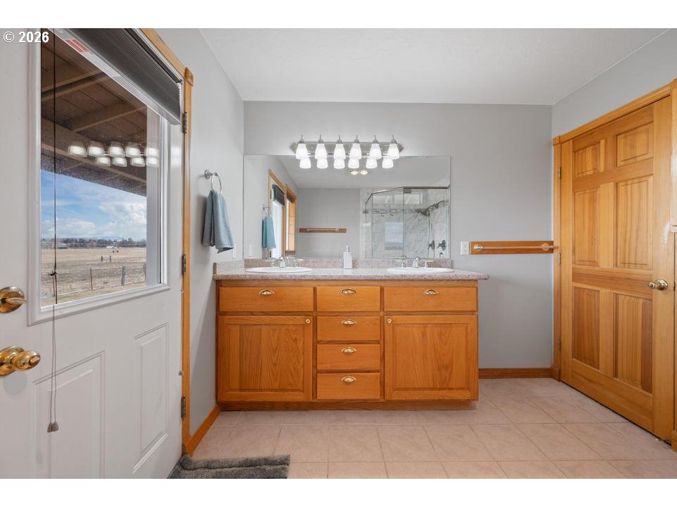 24585 Dodds Rd Property Photo 22
