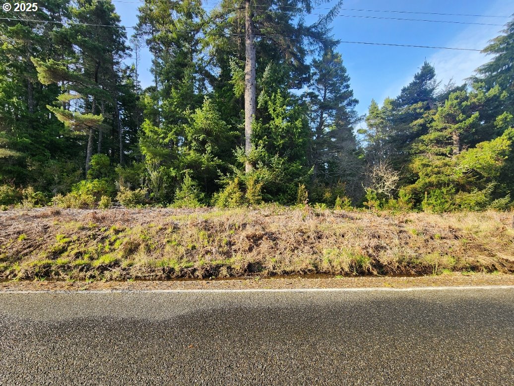 Airport Rd 600 Property Photo 2