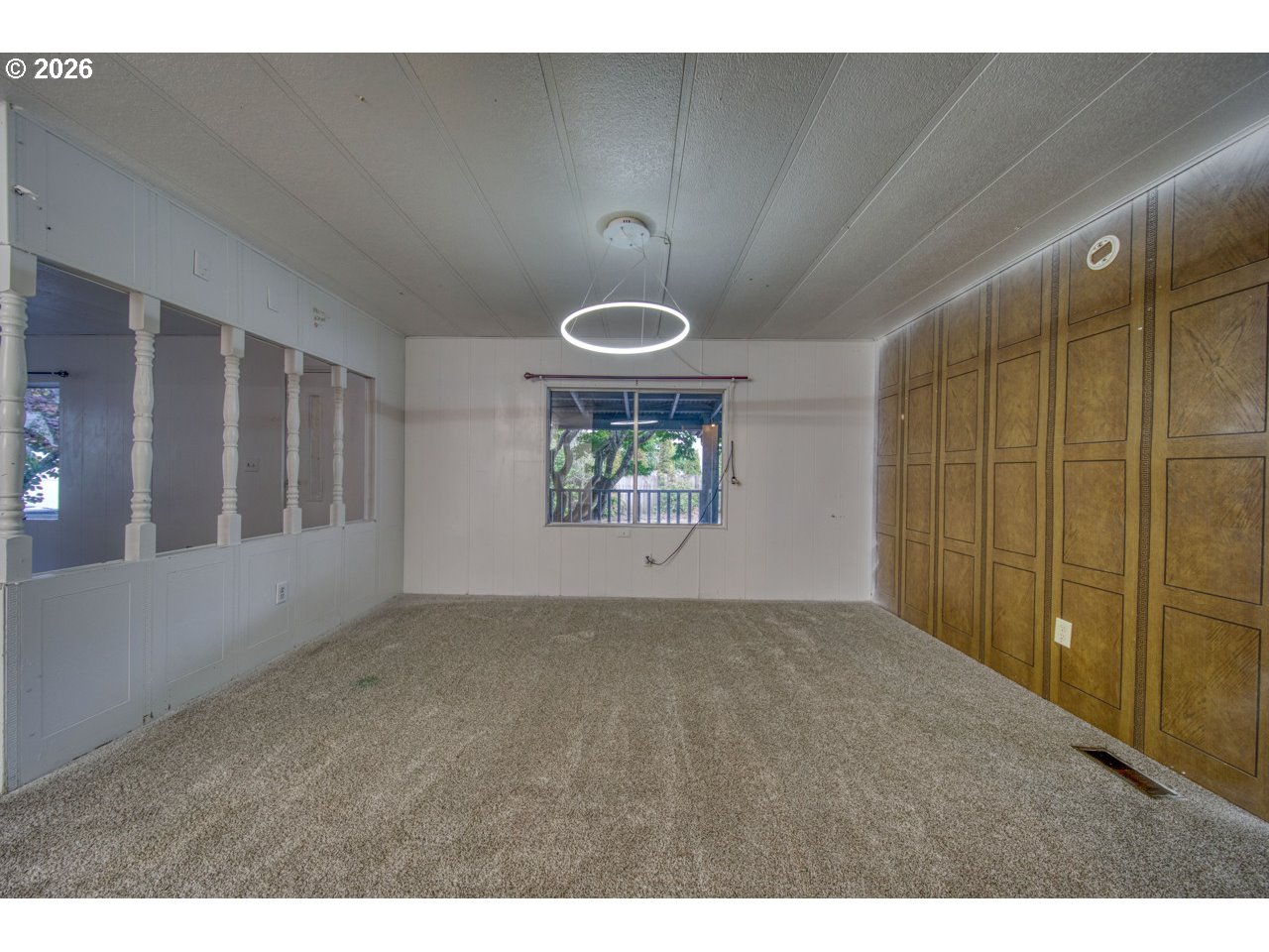 615 Tiara St Property Photo 9