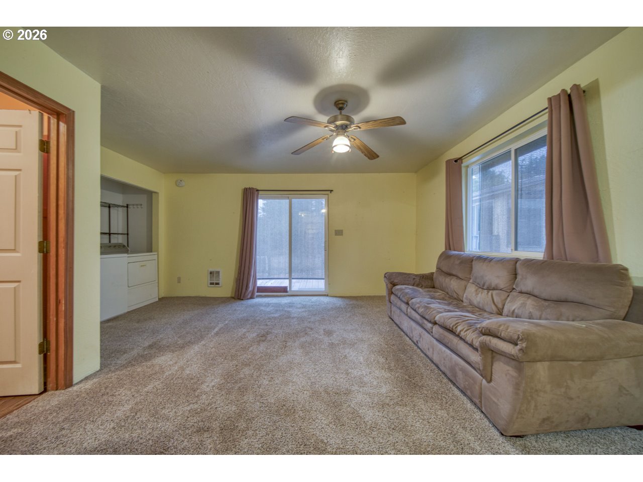 615 Tiara St Property Photo 33