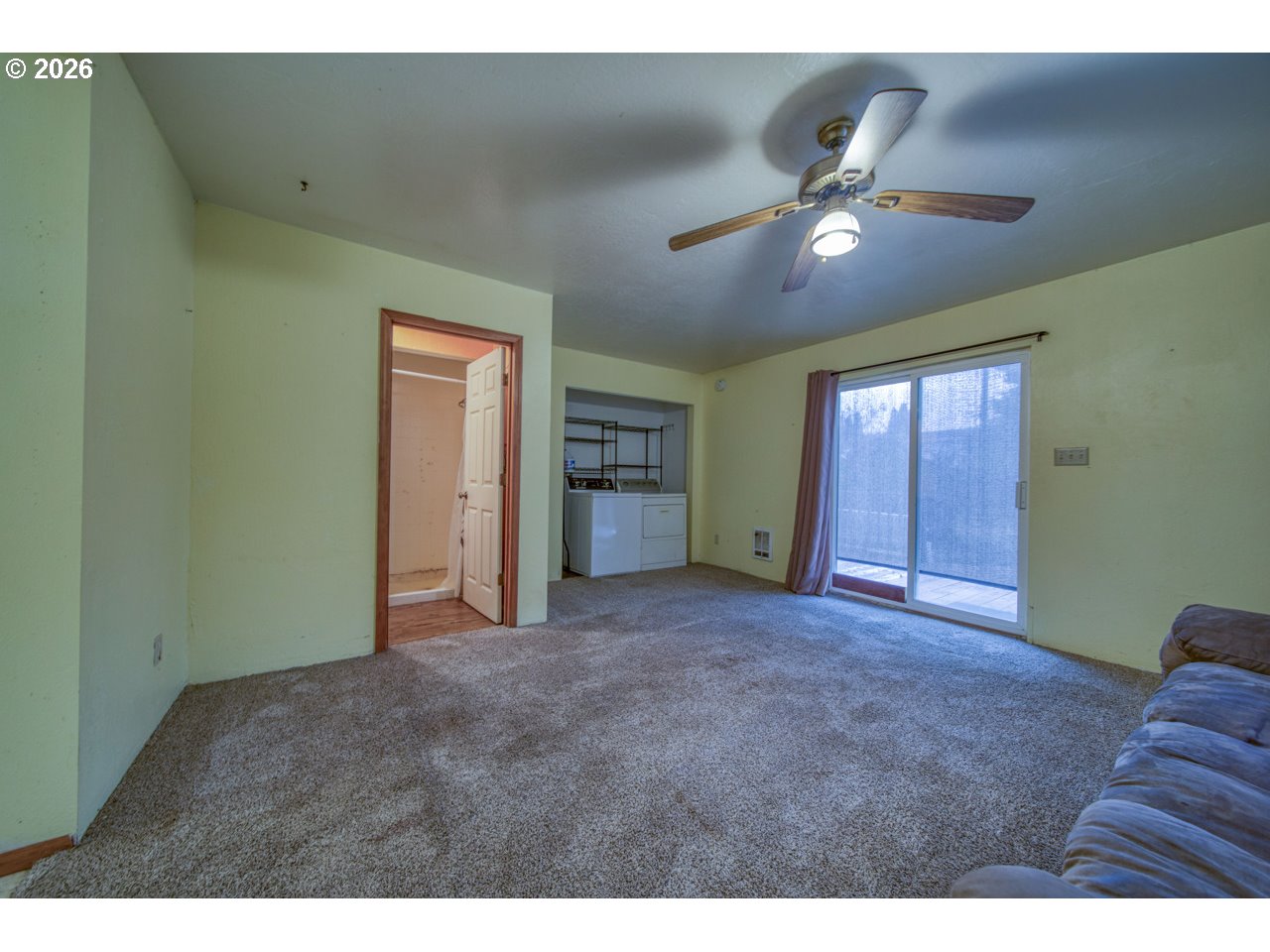 615 Tiara St Property Photo 34
