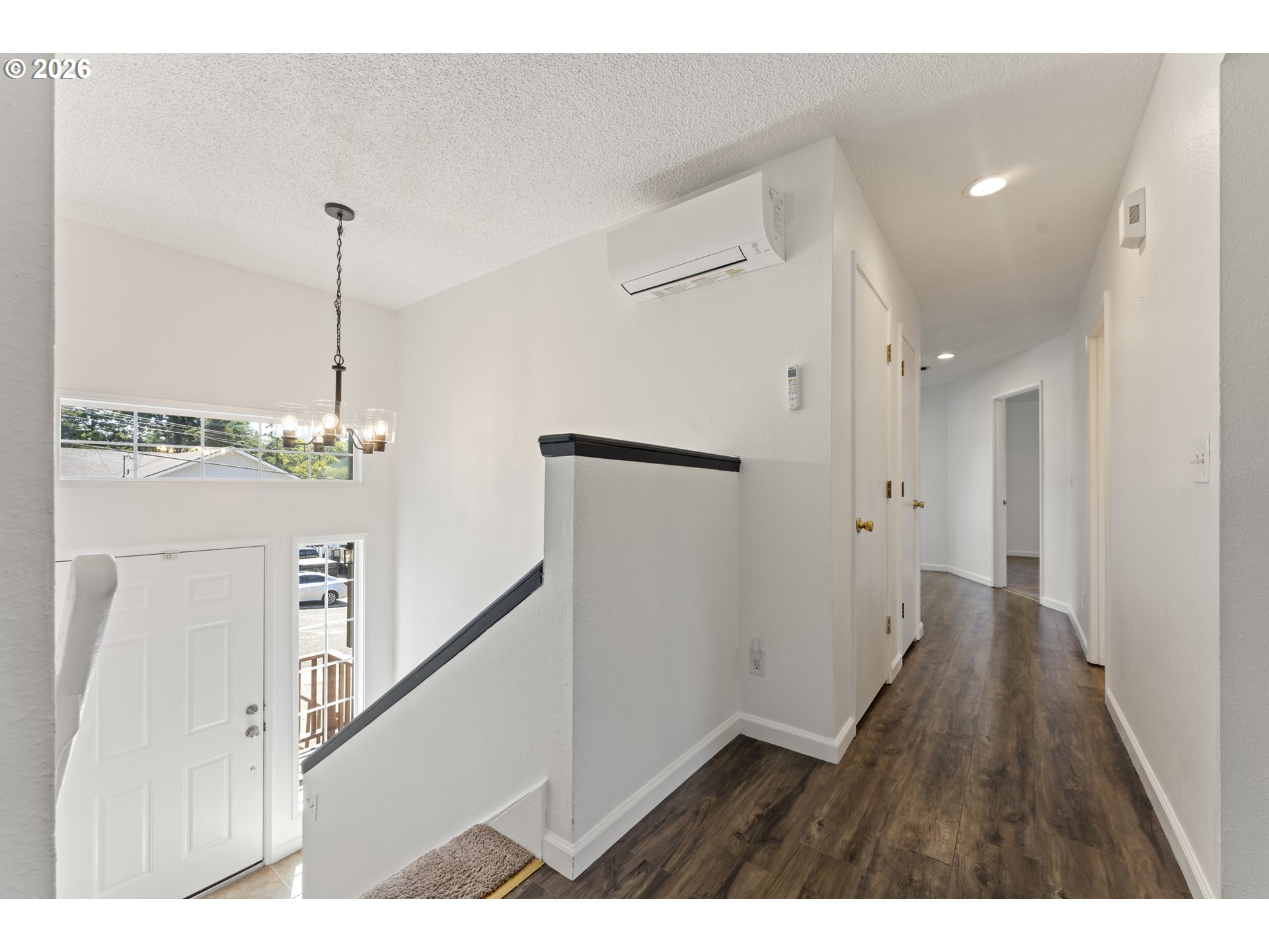 2230 Oak St Property Photo 14