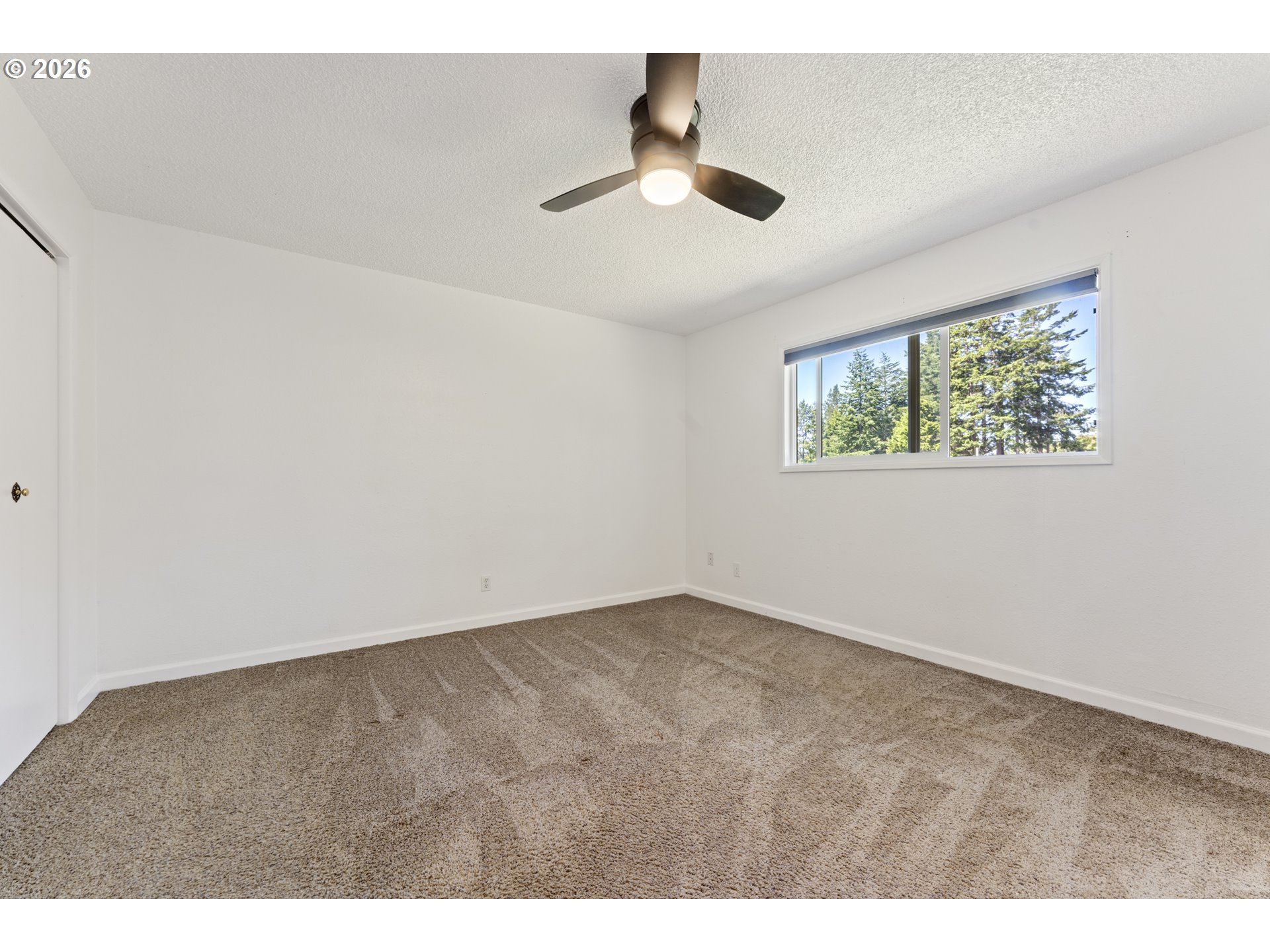 2230 Oak St Property Photo 22