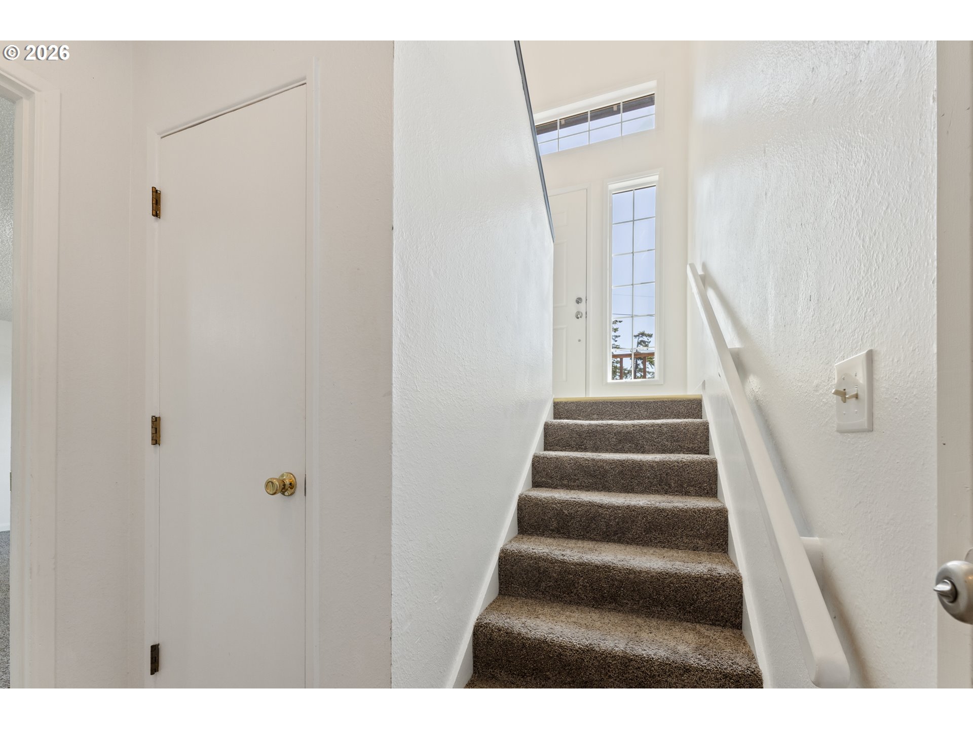 2230 Oak St Property Photo 27