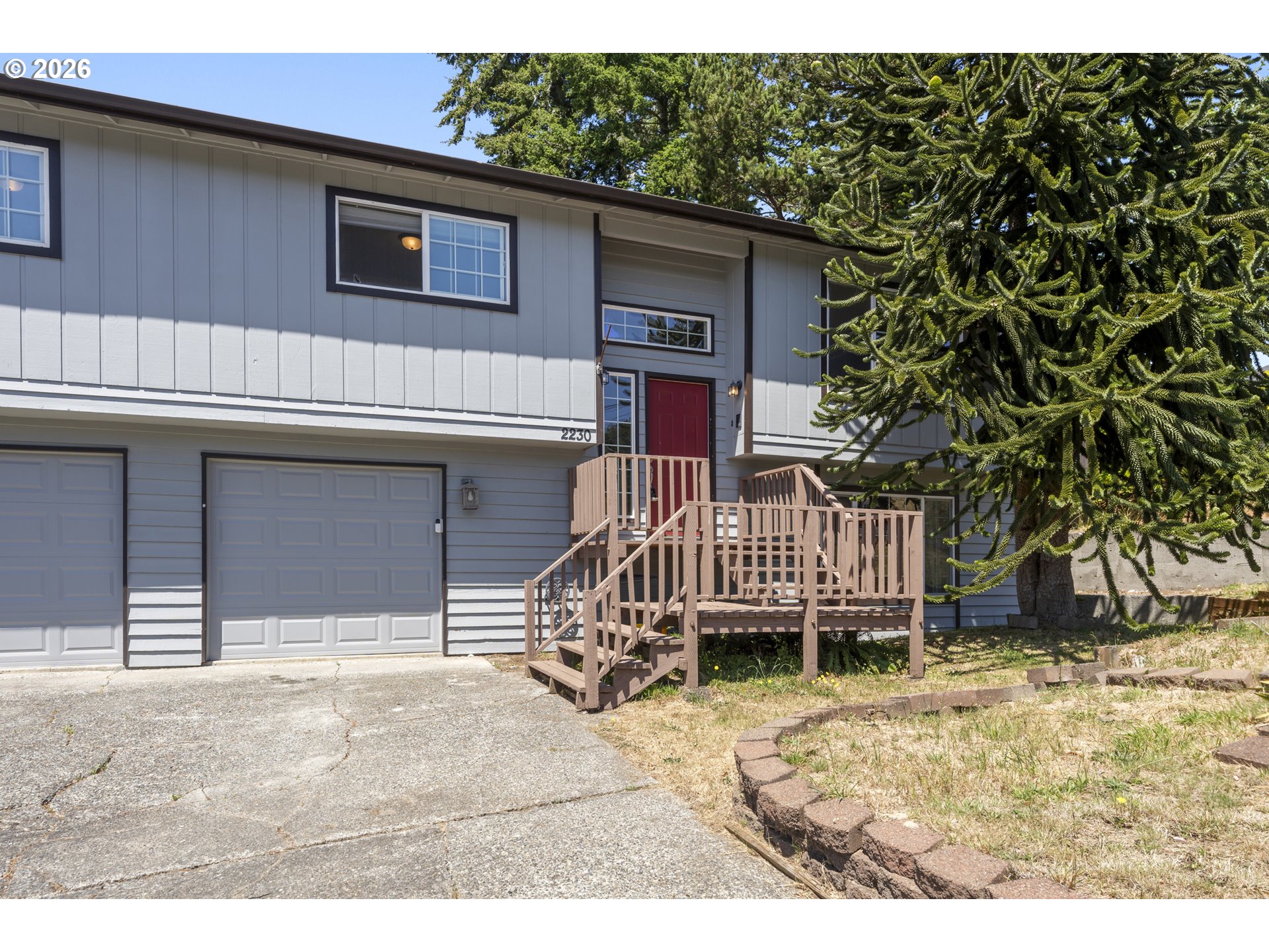 2230 Oak St Property Photo 39
