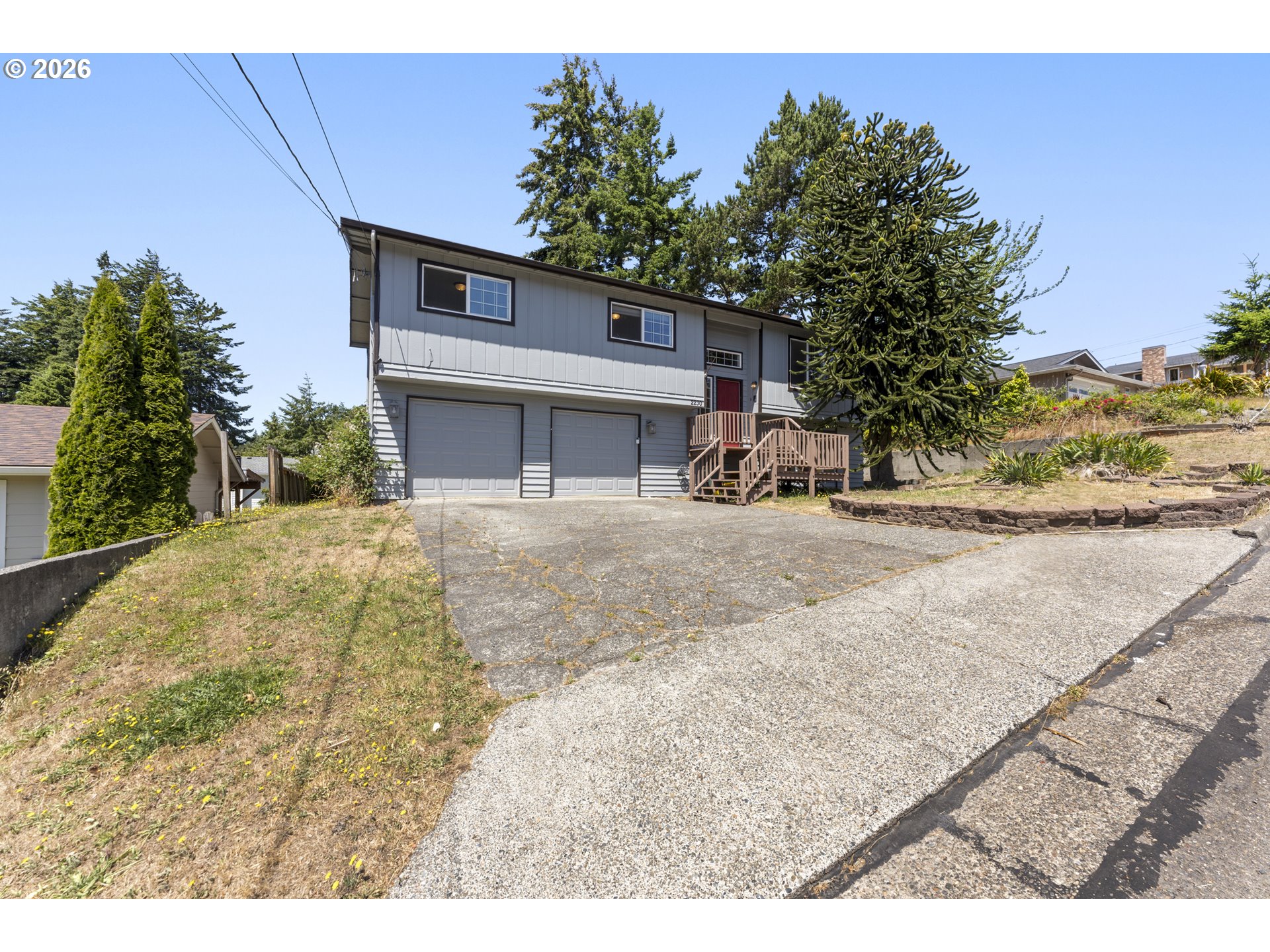 2230 Oak St Property Photo 48