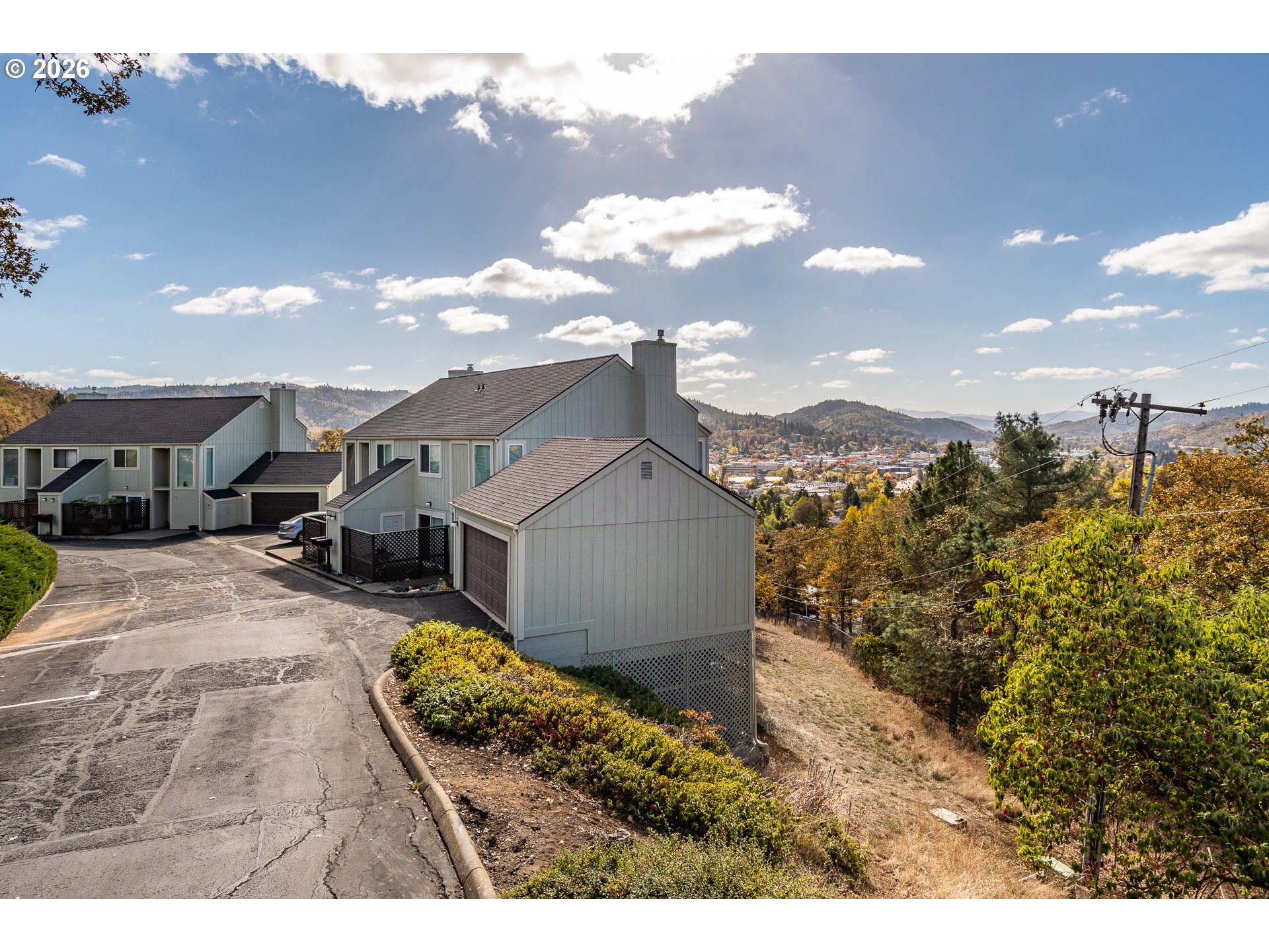 13 Ne Spyglass Loop Property Photo 2