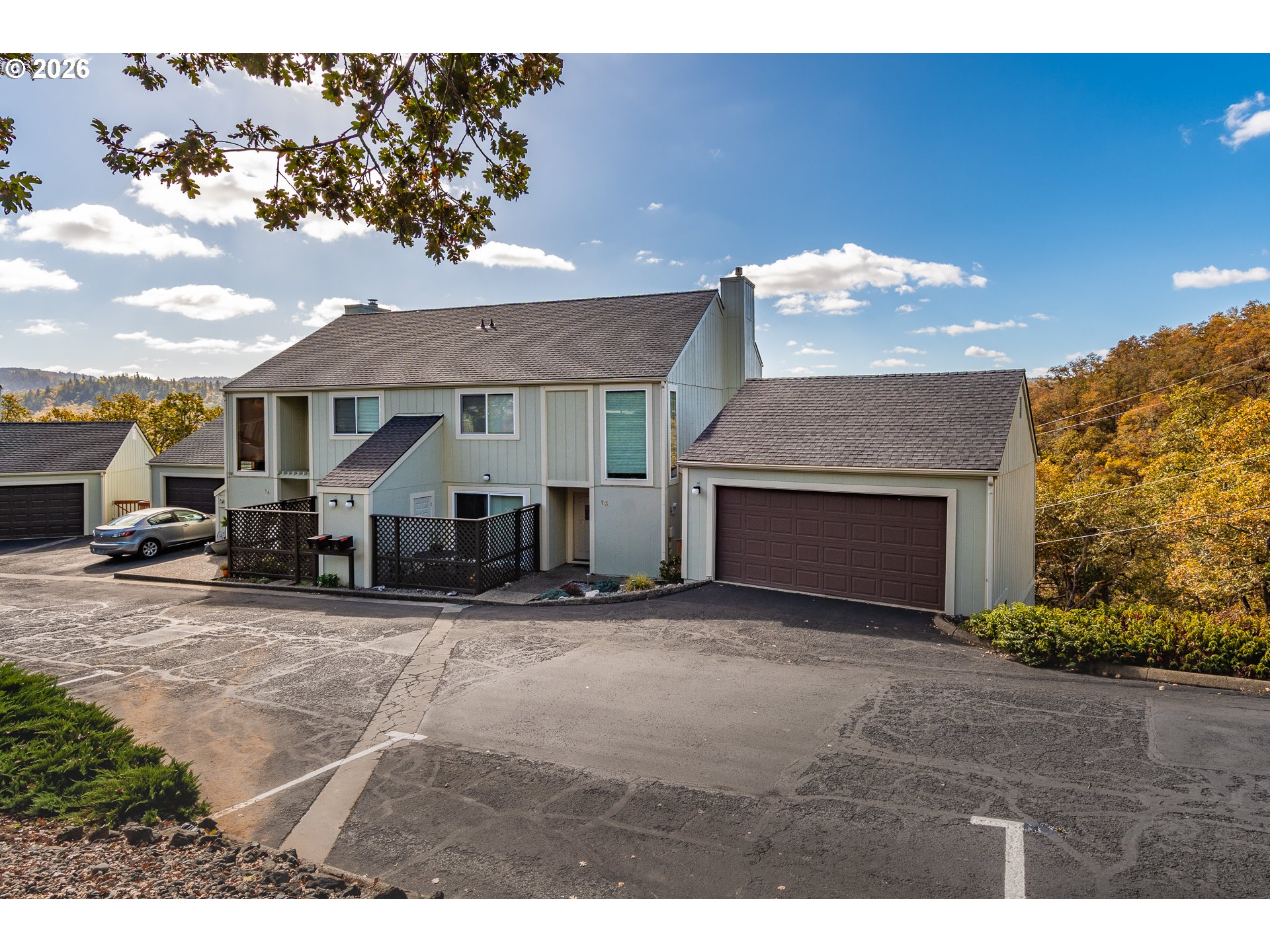13 Ne Spyglass Loop Property Photo 4