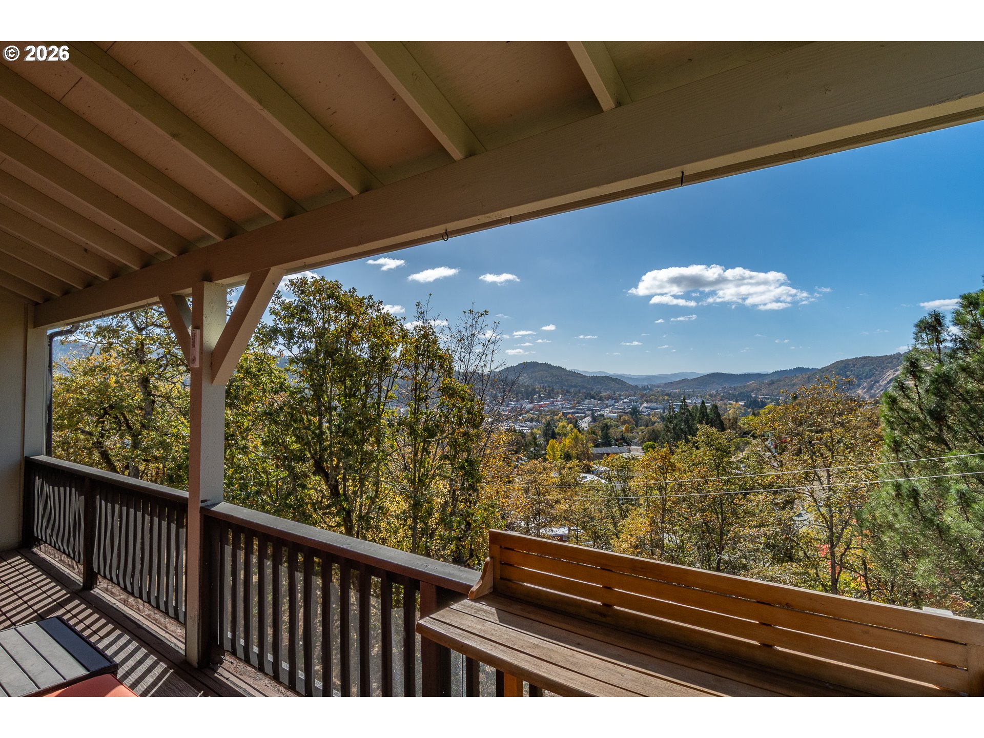 13 Ne Spyglass Loop Property Photo 9