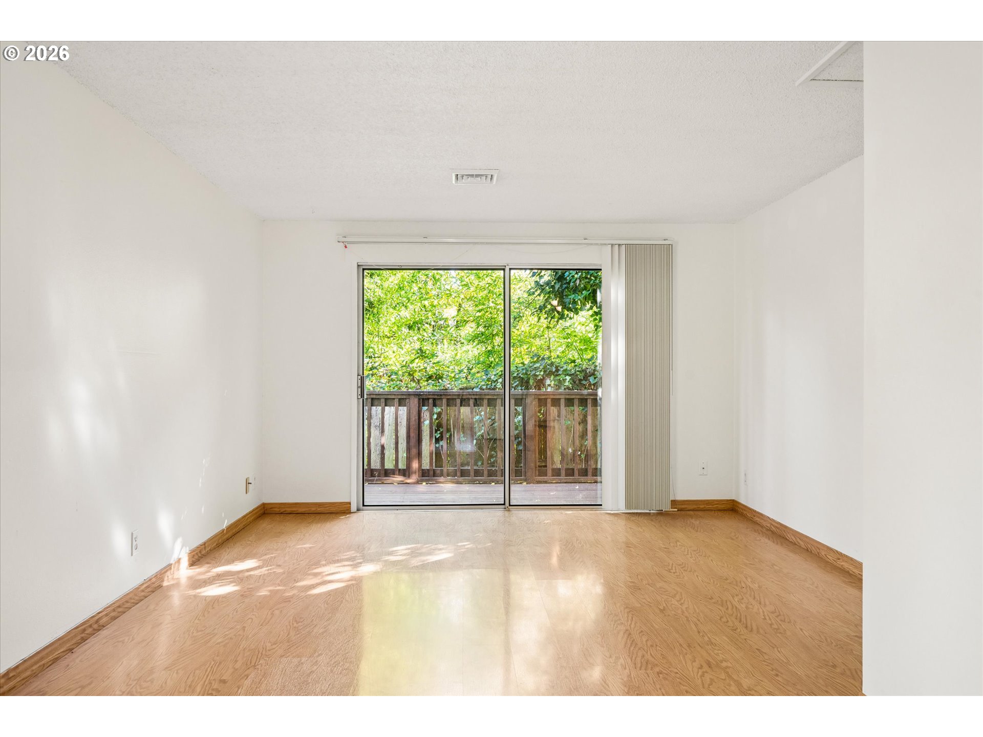 3437 Storey Blvd Property Photo 9