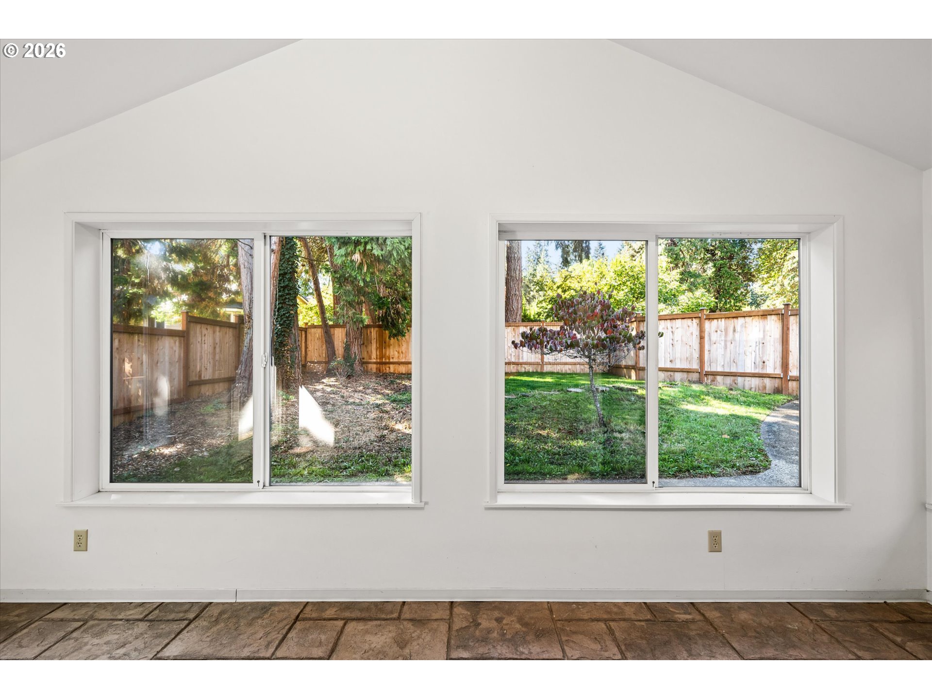 3437 Storey Blvd Property Photo 27