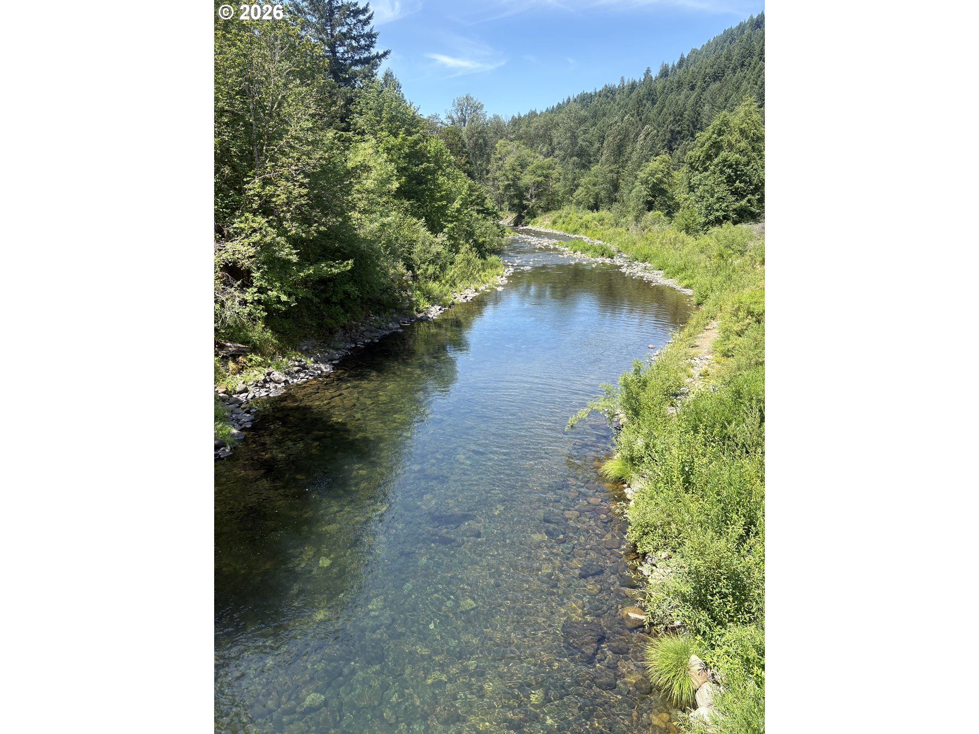 39688 Row River Rd Property Photo 16