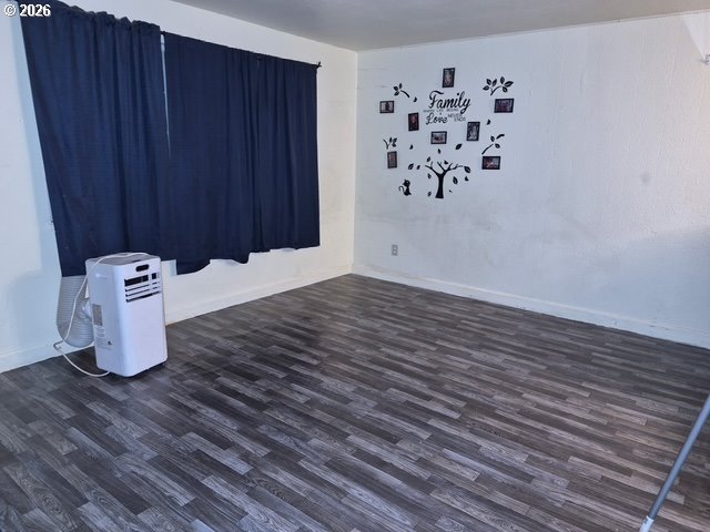 1215 W Main St D Property Photo 6