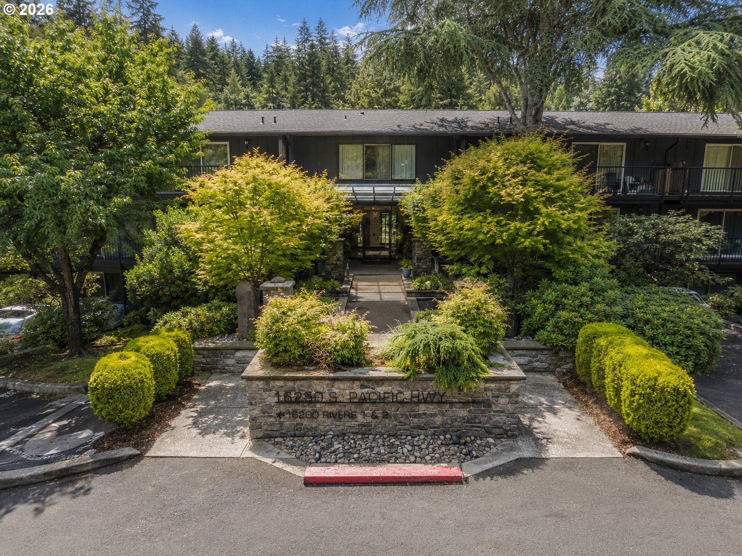16250 PACIFIC HWY 69