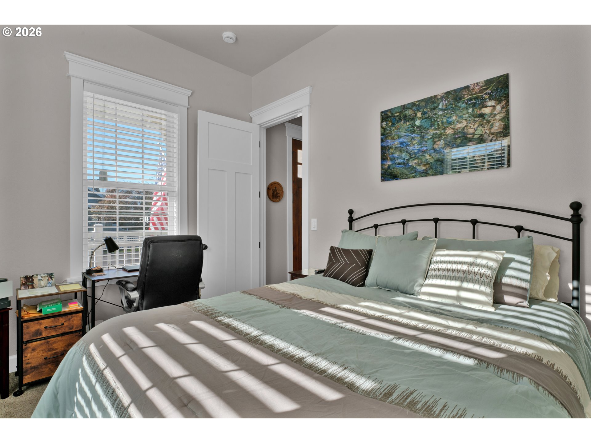 290 Harbor St Property Photo 17
