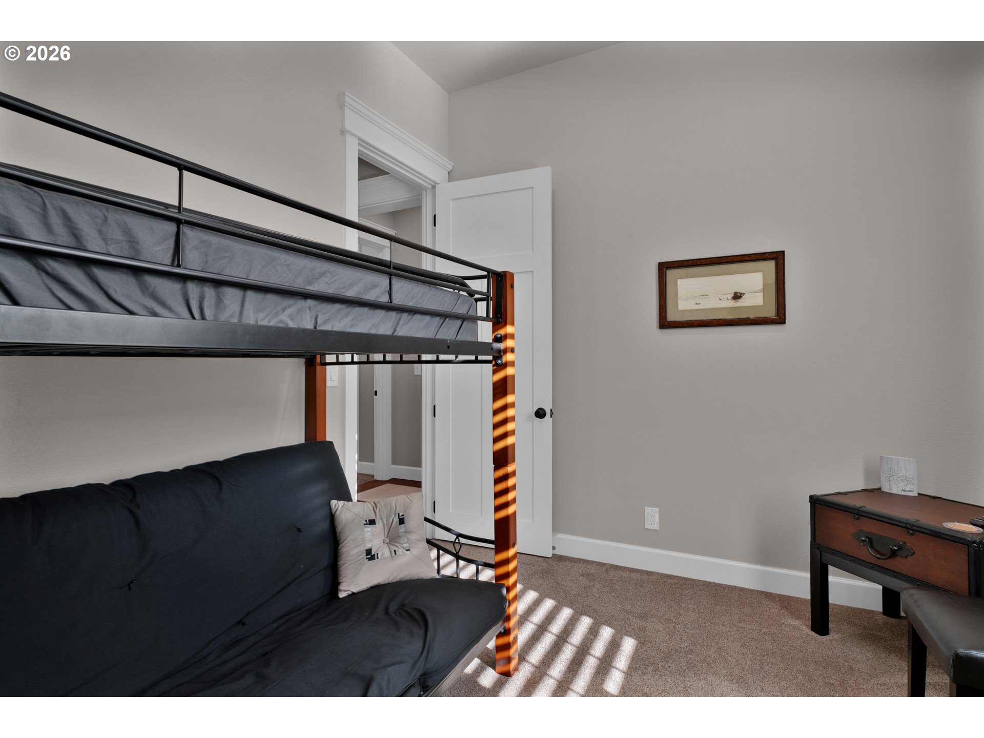 290 Harbor St Property Photo 19