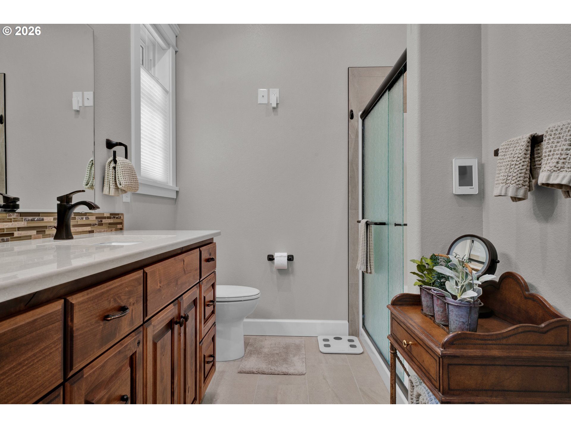 290 Harbor St Property Photo 24