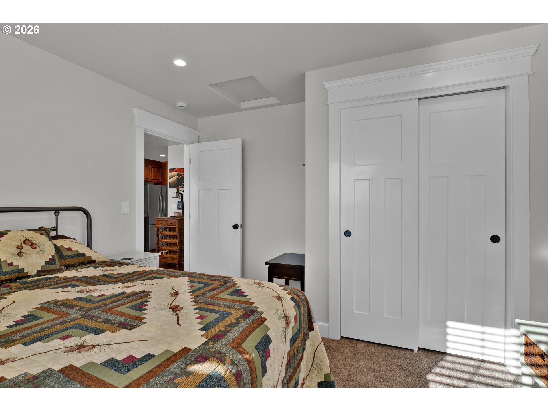 290 Harbor St Property Photo 38