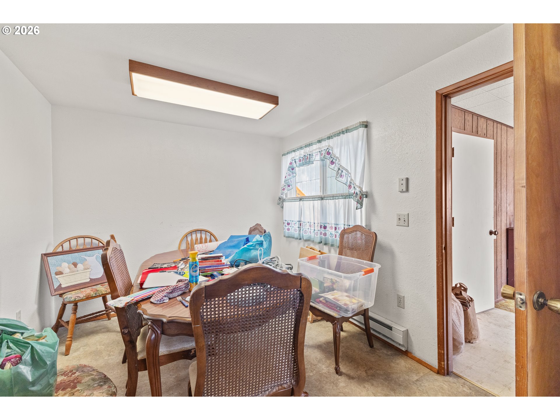 536 18th St Property Photo 10